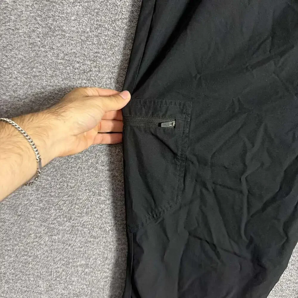 Figs Women’s Size XL/P Black Mesh Lined Zamora Cargo Scrub Pant - Pockets